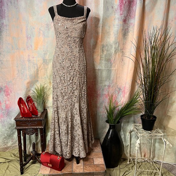 📌R & M Richards Floral Design Lace Formal - Prom - Ball - Wedding Guest Dress - Picture 1 of 15